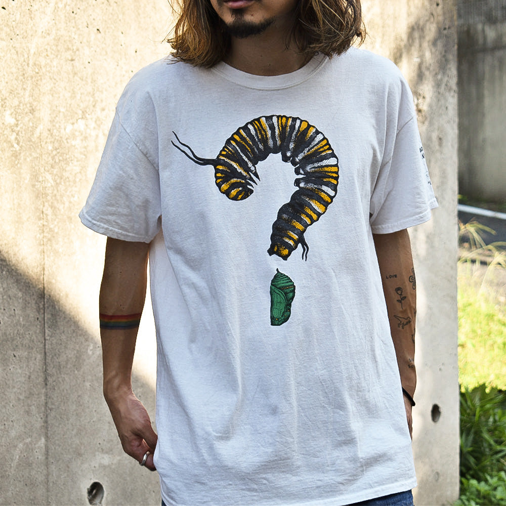 Y2K Monarch Teacher Network “insect question” 蝶 昆虫 アートTシャツ 231008