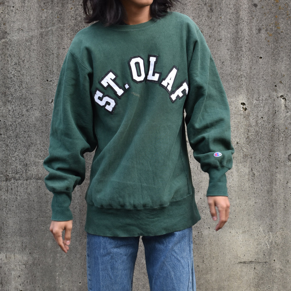 90's Champion/チャンピオン “ST.OLAF” ワッペン刺繡 RWスウェット USA