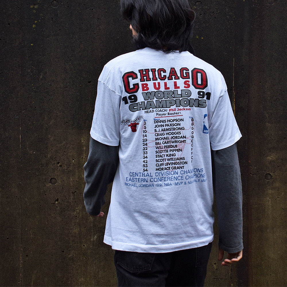 90's　NBA Chicago Bulls/シカゴ・ブルズ “1991 World champions” Tシャツ　USA製　230325