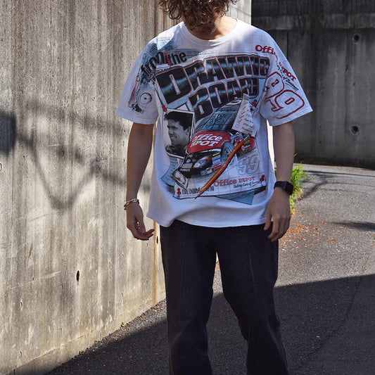 Y2K NASCAR “CARL EDWARDS #99” AOP! レーシング Tシャツ 230417