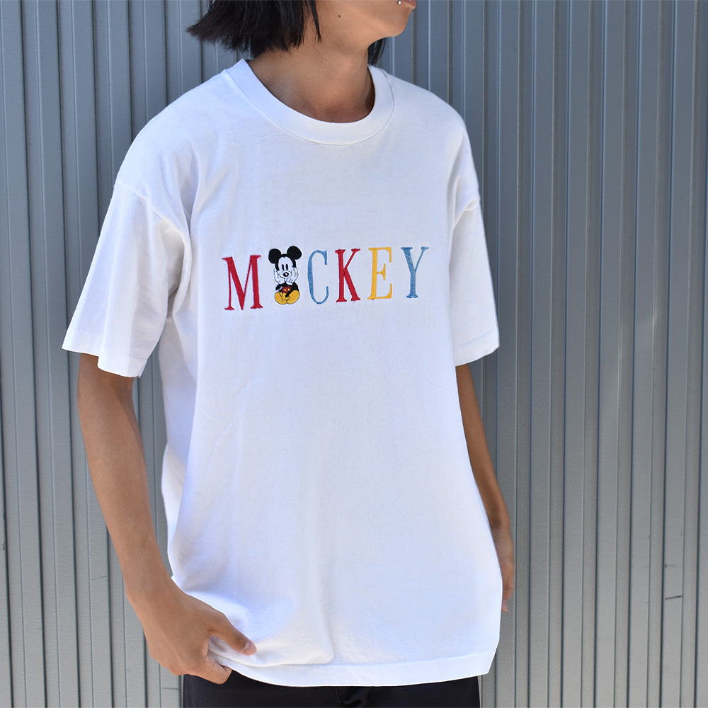 90’s　Disney/ディズニー ”Mickey” 刺繍 Tee　220710
