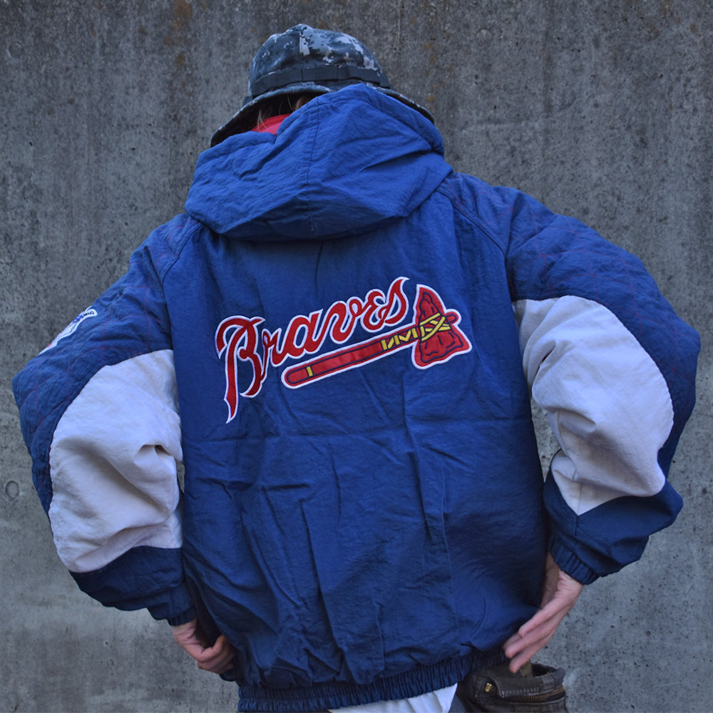 90's　STARTER “MLB Atlanta Braves/アトランタ・ブレーブス” 中綿入り ナイロンジャケット　230111