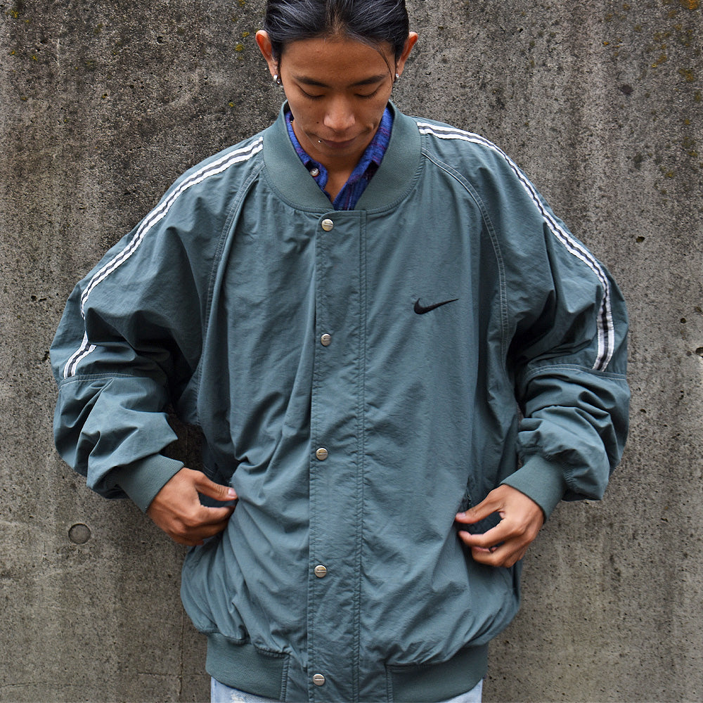 90s NIKE nylon line jacket